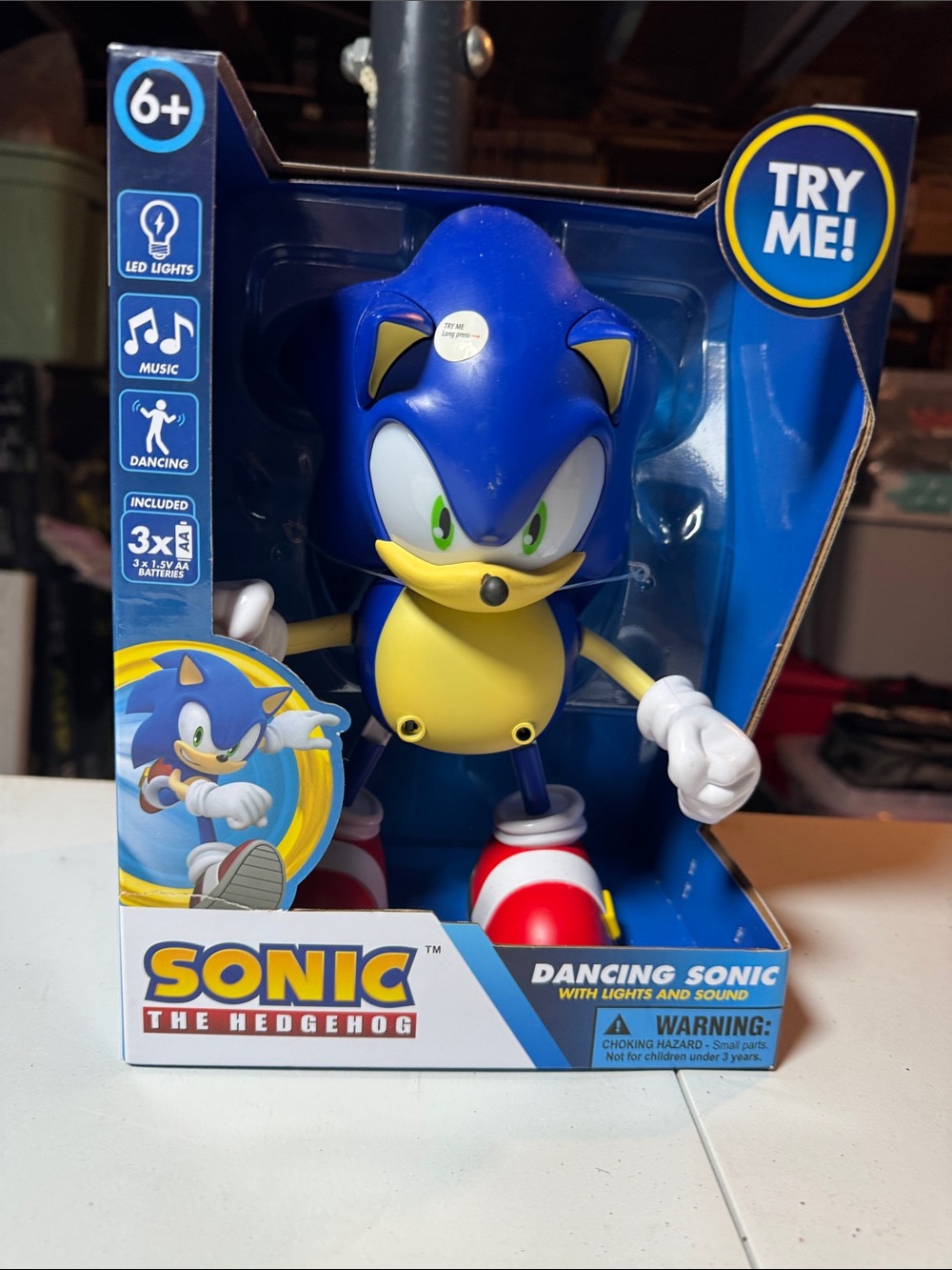Sonic the Hedgehog Dancing Toy - Blue